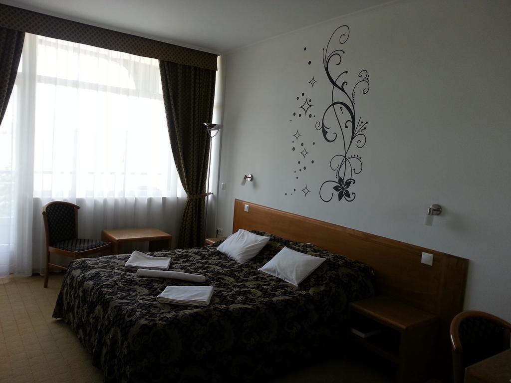 Hotel Claudius Szombathely Esterno foto